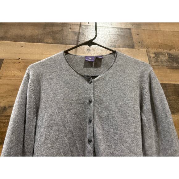 Vintage Women’s JM Gray 2-Ply Cashmere Button Sweater – Size Medium - Picture 3 of 8